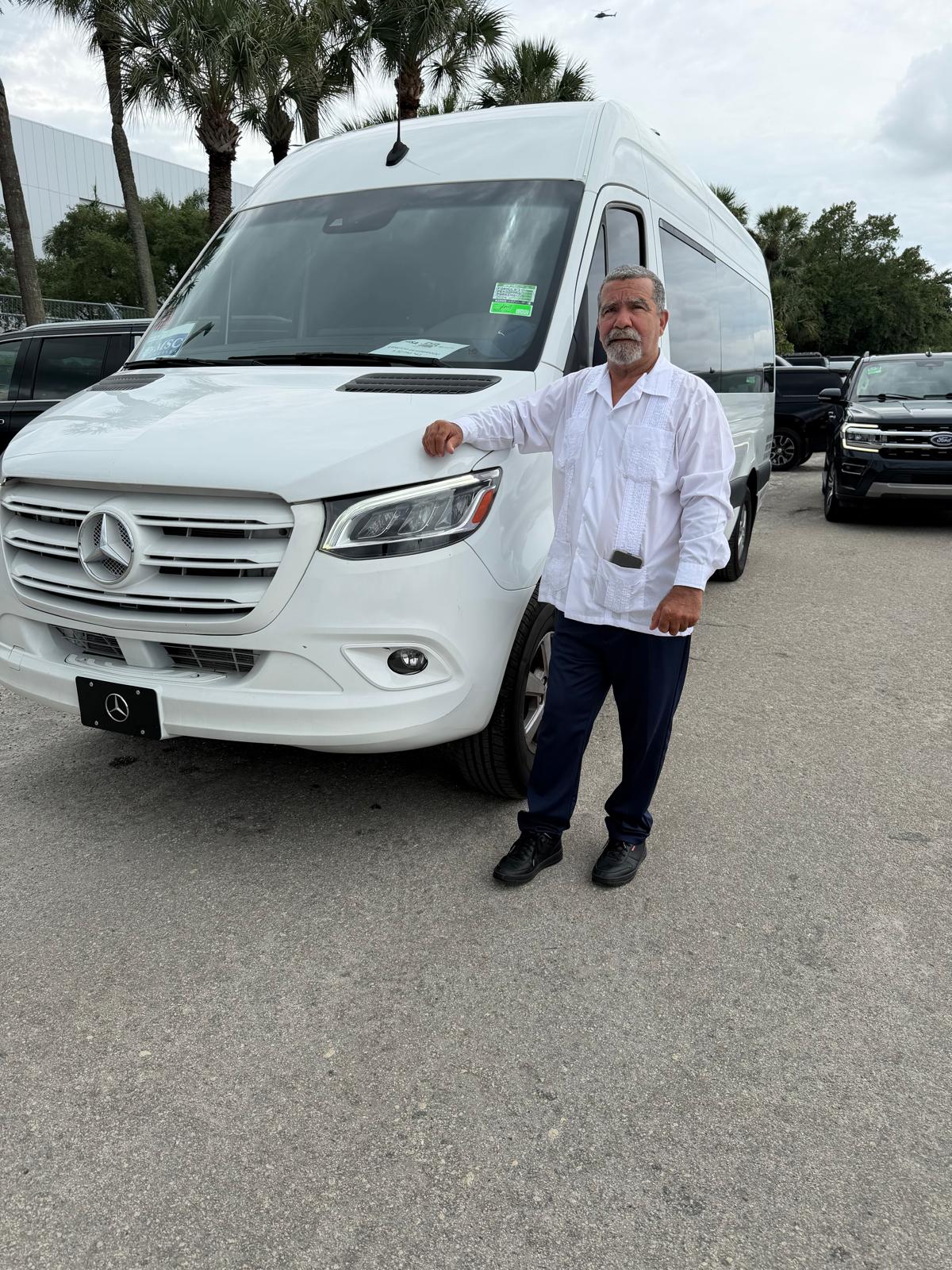 Miami Airport Shuttle and Limo driver with van